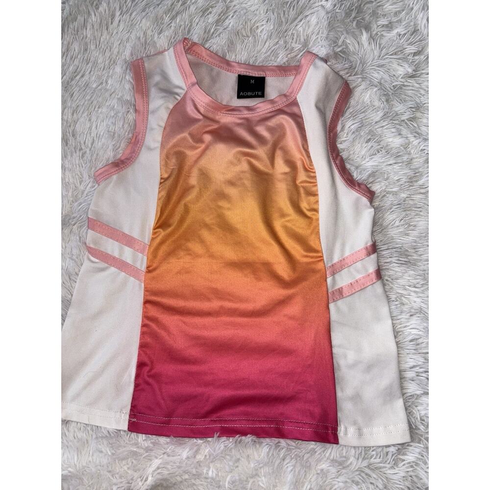 Aobute girls sz. M sleeveless activewear top. Cute, comfortable